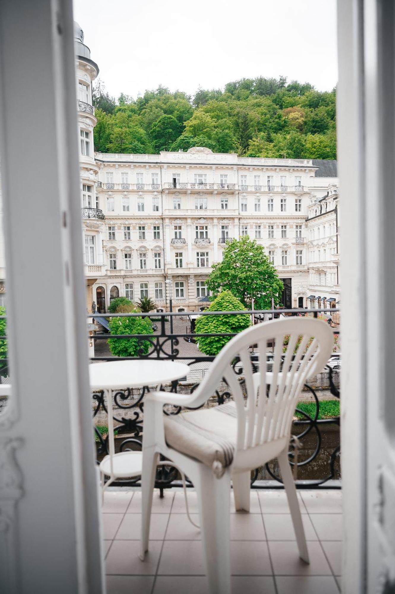 Alisa Hotel Karlovy Vary Exterior foto